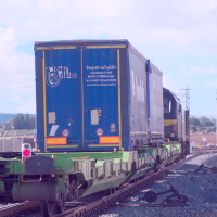 Adif logra conectar Madrid y Extremadura con una Autopista Ferroviaria sostenible