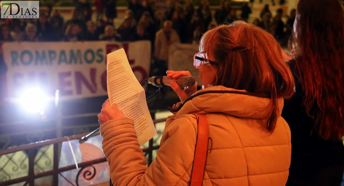 Badajoz recuerda a las víc