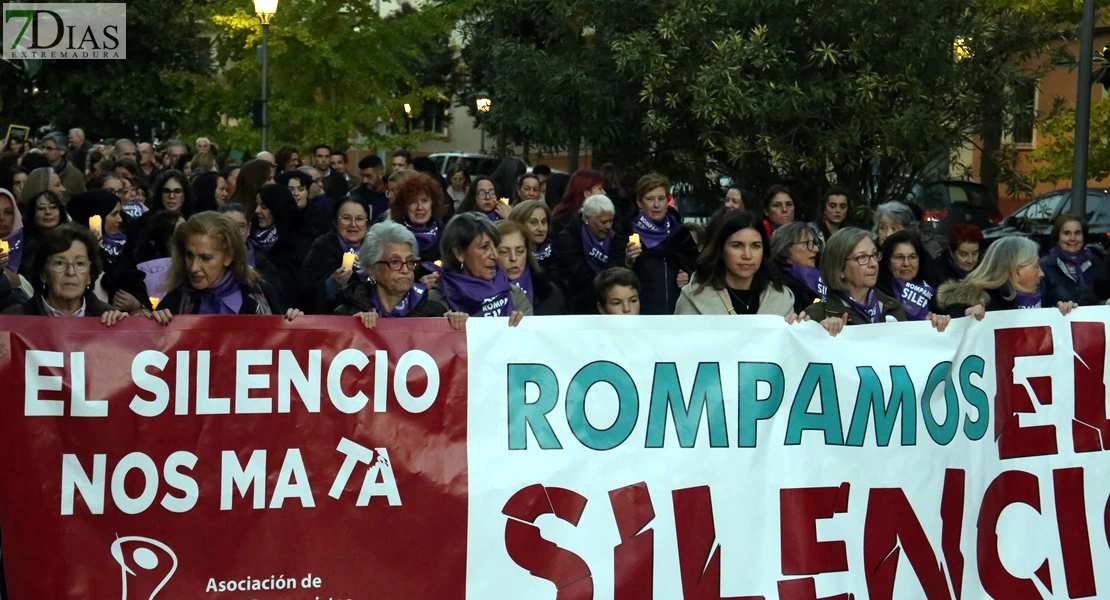 Badajoz recuerda a las víc