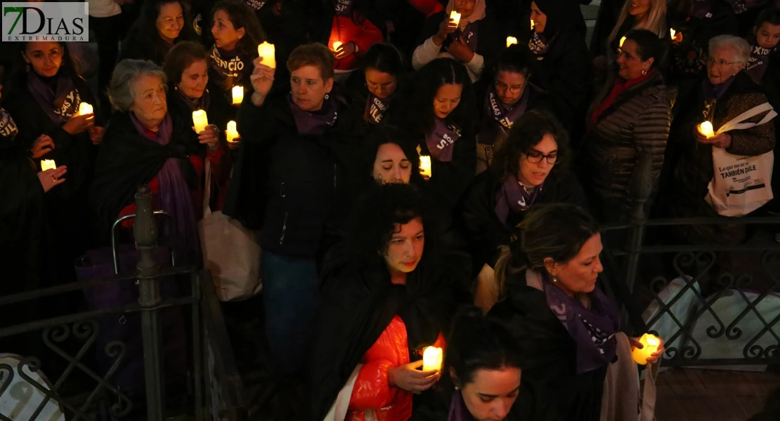 Badajoz recuerda a las víc