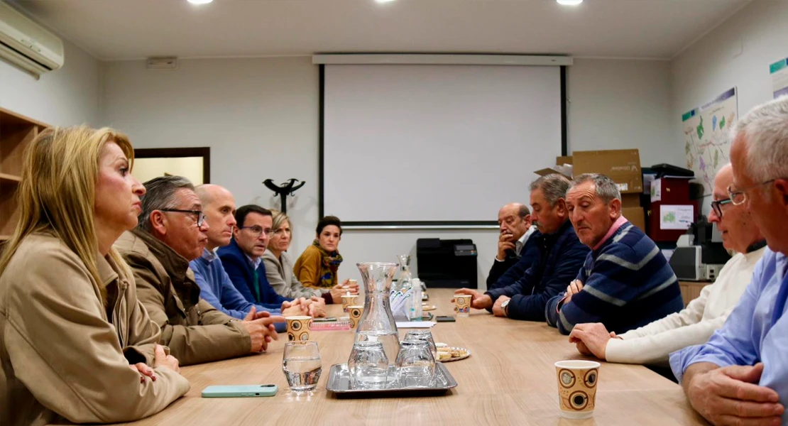 Gallardo promete resucitar el regadío de Tierra de Barros: "Seremos proactivos desde el primer día"