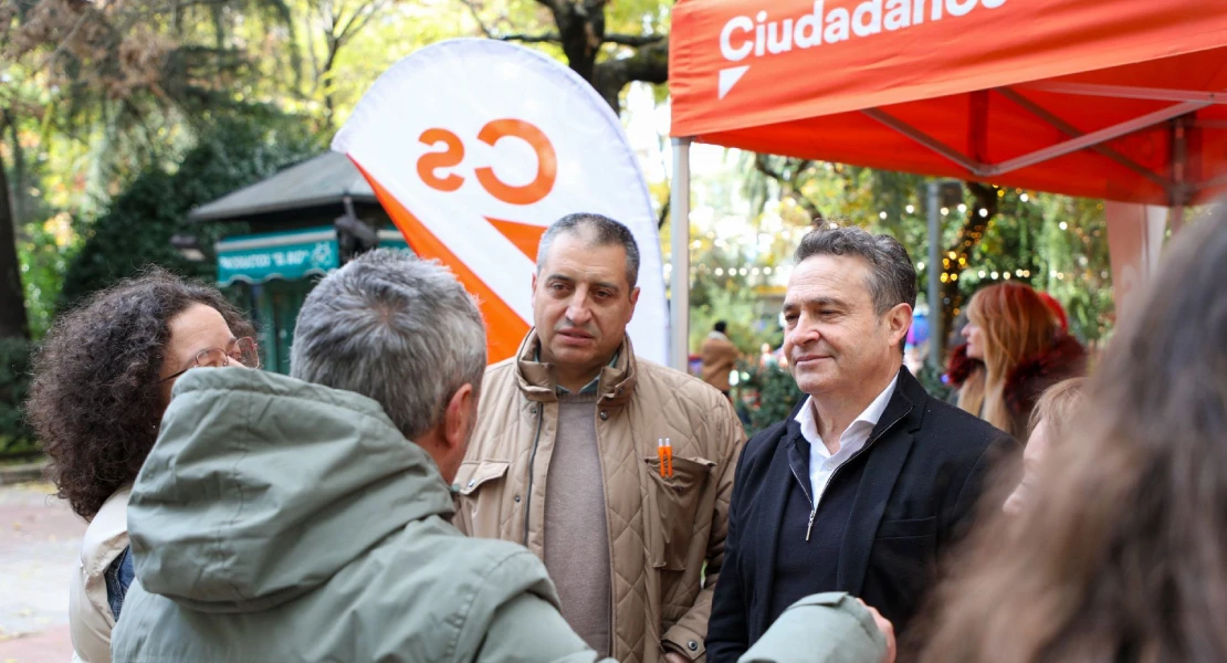 Ciudadanos vuelve a Extremadura como "una alternativa al experimento electoral del PP"