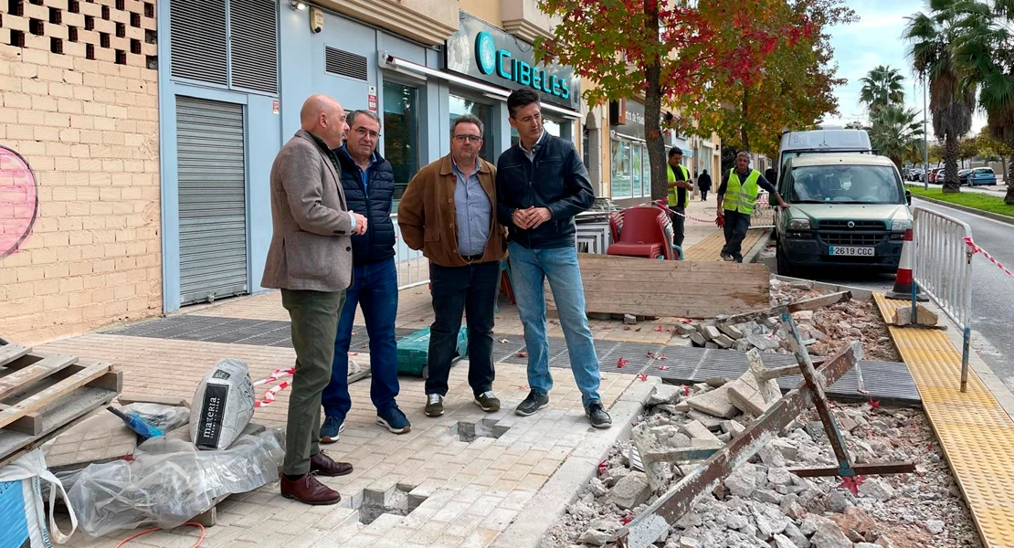 El ayuntamiento de Cáceres hace accesible más paradas de autobús