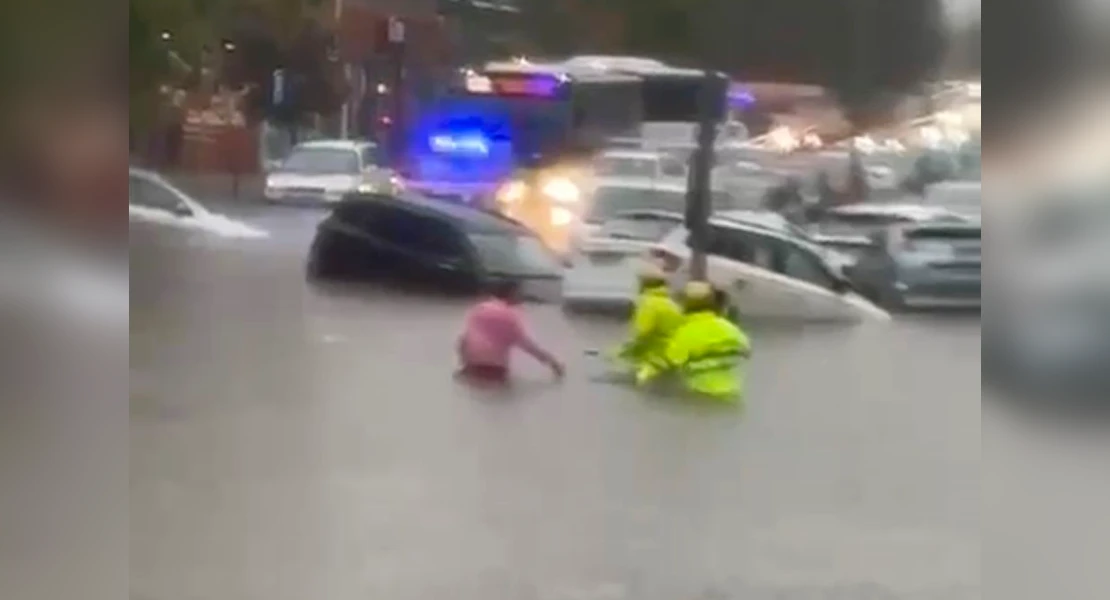La alerta hace estragos en Cáceres: se inundan las inmediaciones de la estación