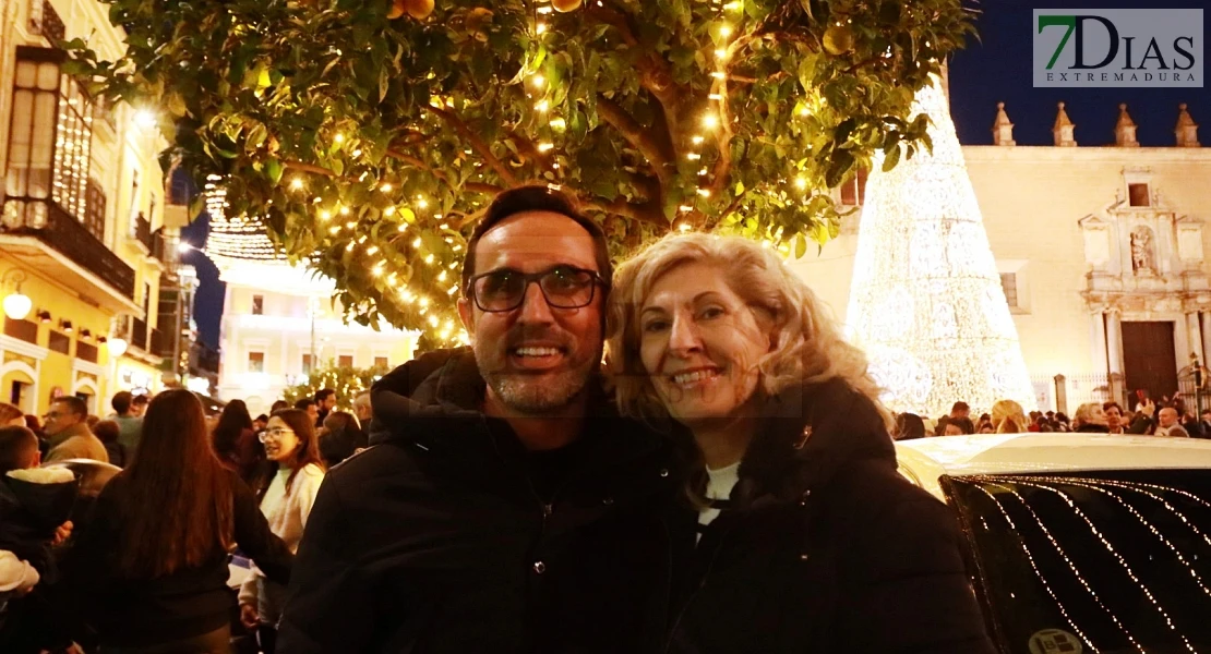 Comienza la Navidad en Badajoz: cientos de visitantes inauguran el encendido de luces
