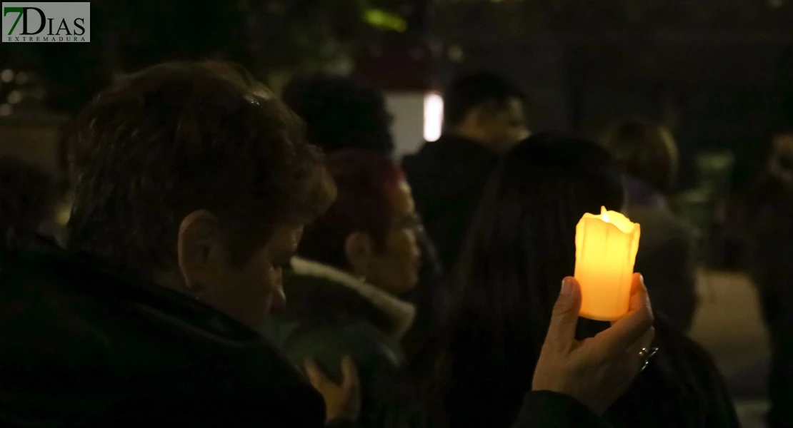 Badajoz recuerda a las víc