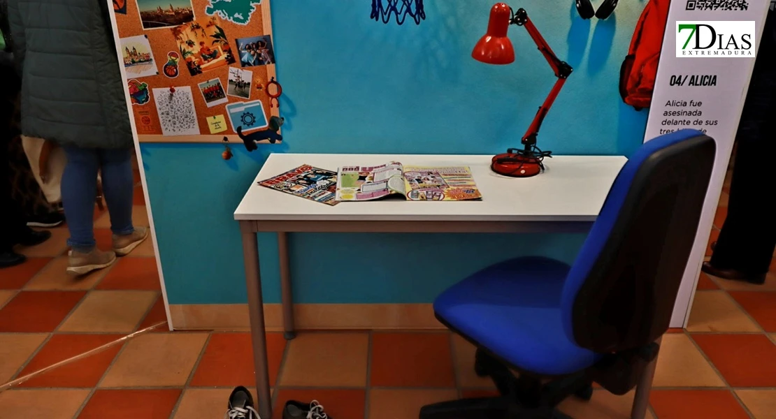 'Paredes que hablan': una exposición que muestra lo que ocurre tras un asesinato por violencia de género