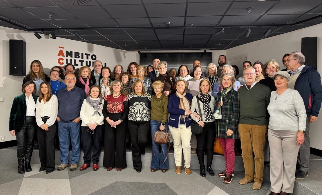 La AECC en Badajoz reconoce el compromiso de su voluntariado