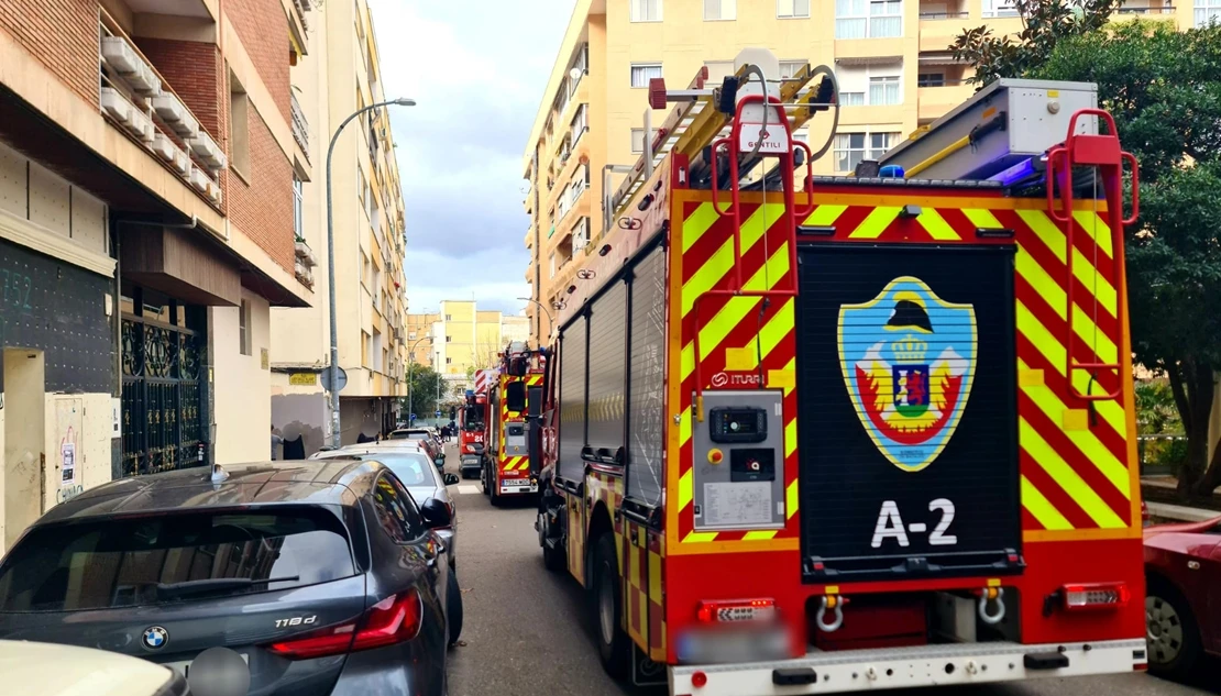 Los bomberos de Badajoz efectúan varias salidas en Nochebuena
