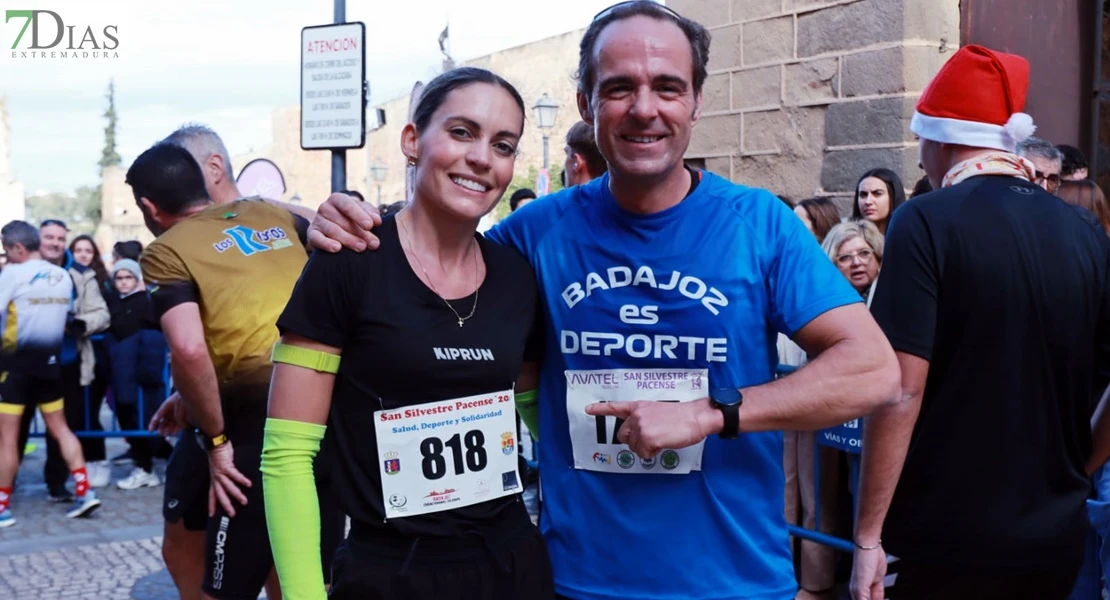 La San Silvestre de Badajoz en imágenes: deporte, disfraces y espíritu navideño