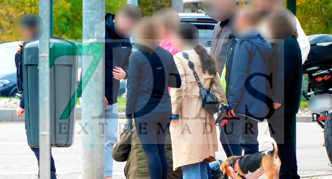 Dos accidentes en una hora movilizan a Policía Local y sanitarios en Badajoz