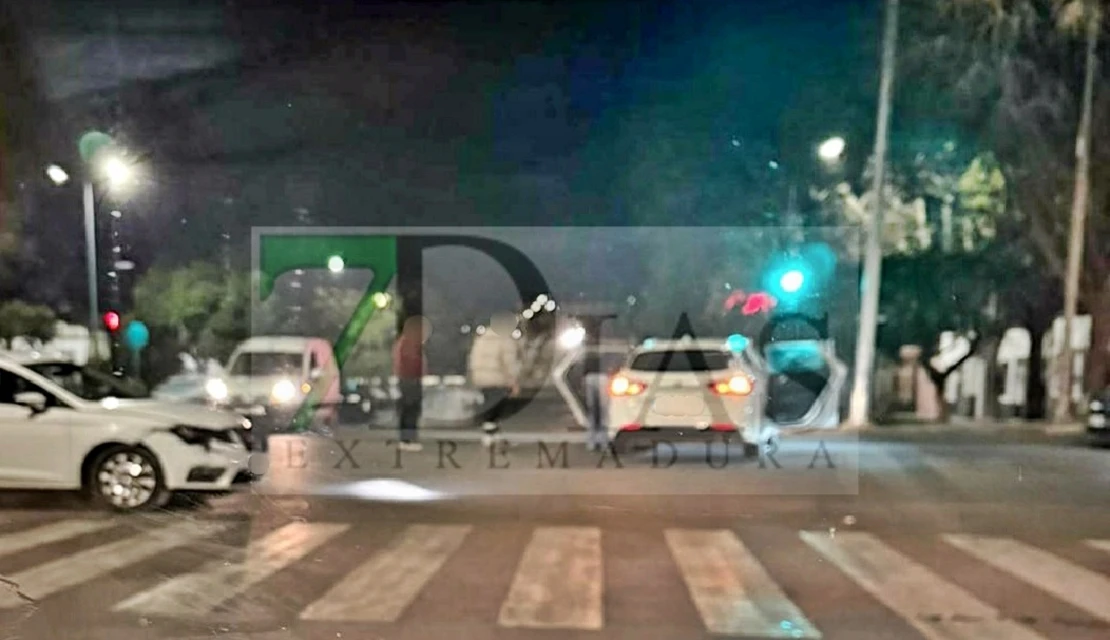 Accidente esta madrugada en la Avenida Padre Tacoronte en Badajoz