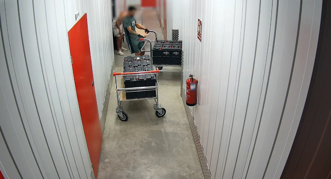 Cae una organización criminal especializada en robos en interior de camiones