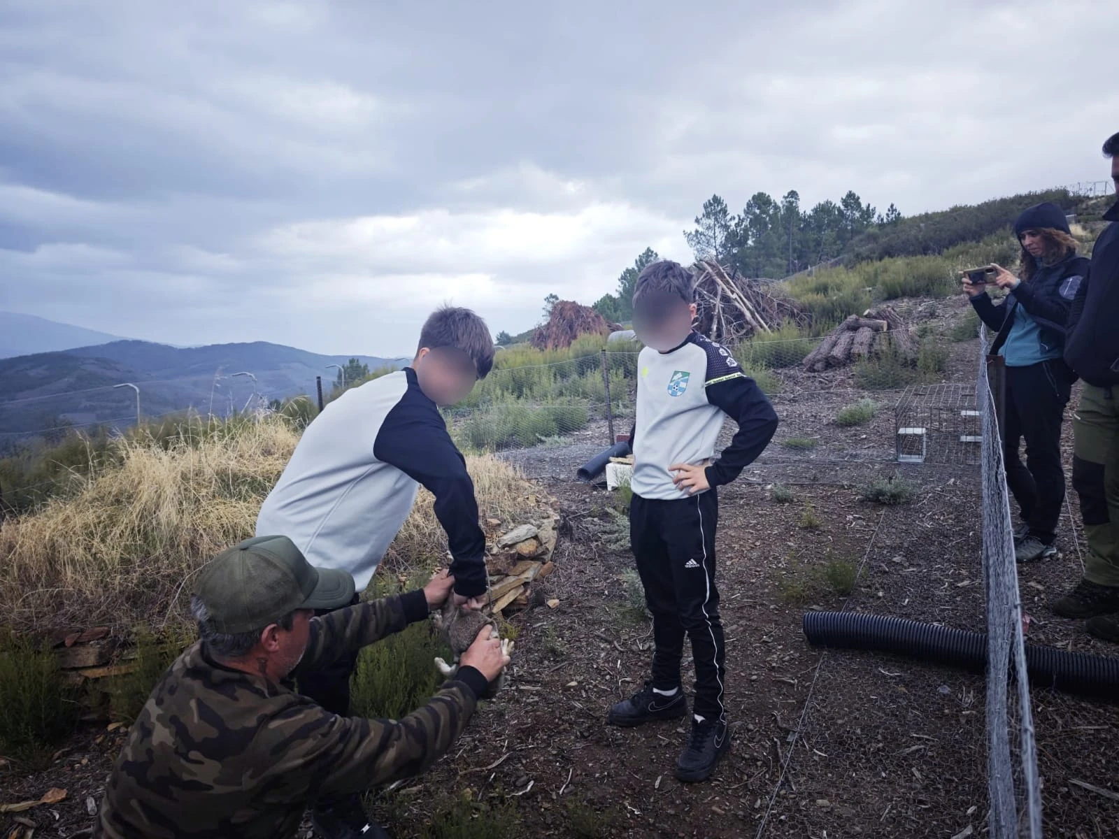 Un nuevo núcleo de cría de conejo ayudará a recuperar las poblaciones en la comarca de las Hurdes