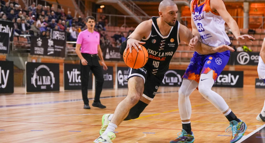 El BCB recibe al San Fernando para defender el liderato