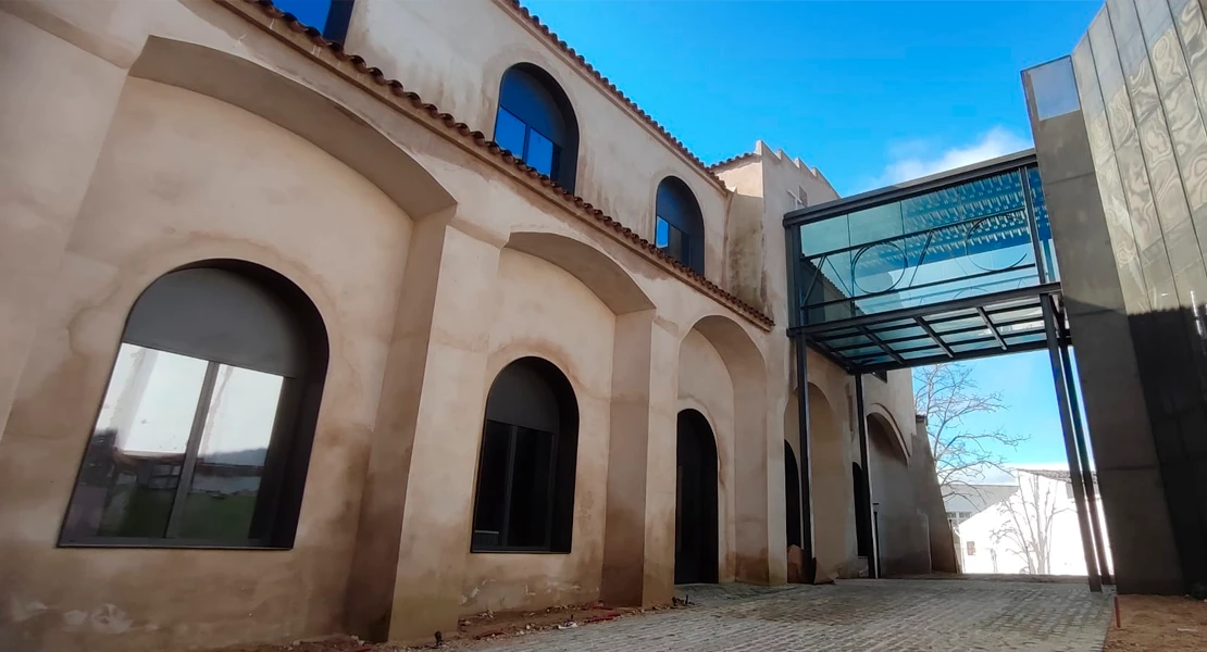 Los alumnos de la Escuela Adelardo Covarsí mantienen las protestas ante una gestión "sin planificación"