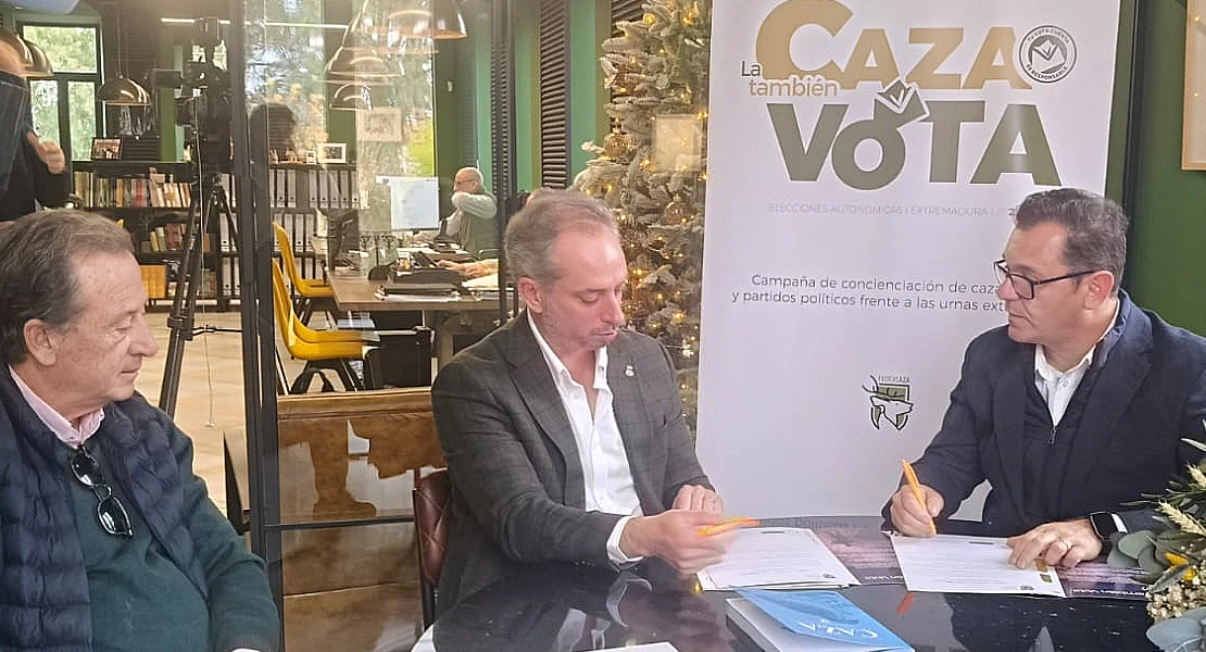 JXEL presenta a FEDEXCAZA el compromiso "más ambicioso" con el mundo rural extremeño