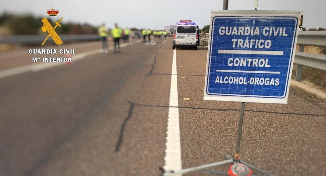 La DGT intensifica los controles de alcohol y drogas estos días en Extremadura