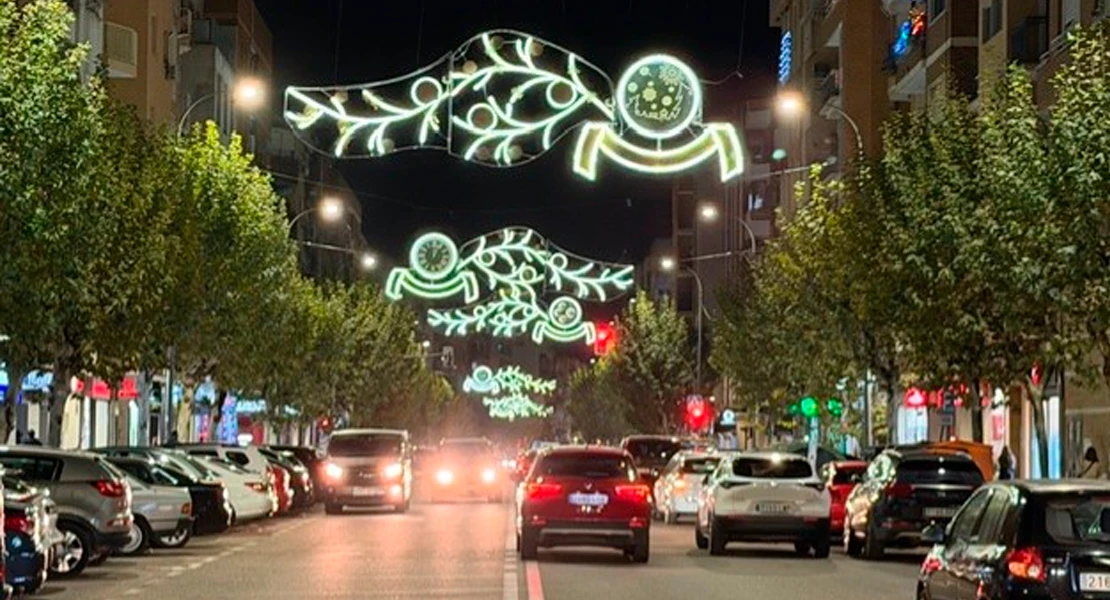 PSOE: "La iluminación navideña es ausente en los barrios de Badajoz"