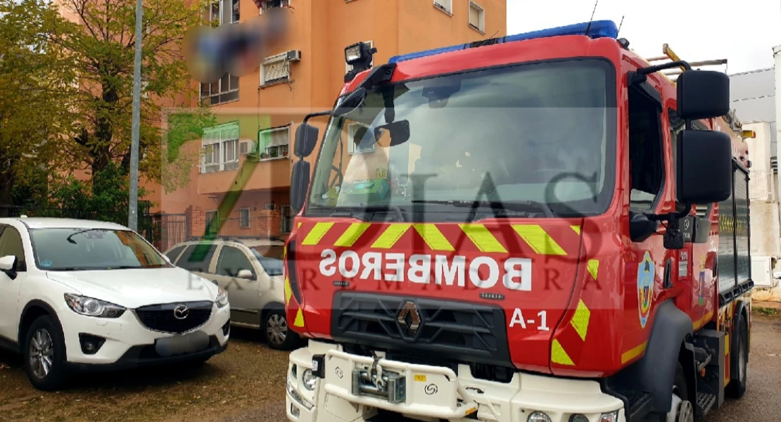 Mañana agitada para los bomberos de Badajoz: tres intervenciones en pocas horas