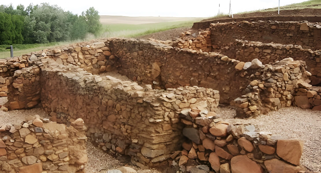Denuncian el "abandono y desvalijamiento" de un yacimiento arqueológico en Extremadura