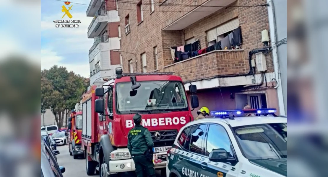 Un incendio de vivienda obliga a evacuar a varios vecinos en Jaraíz de la Vera