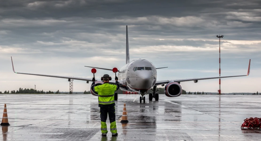 España refuerza la seguridad aérea con nuevas medidas para la aviación civil