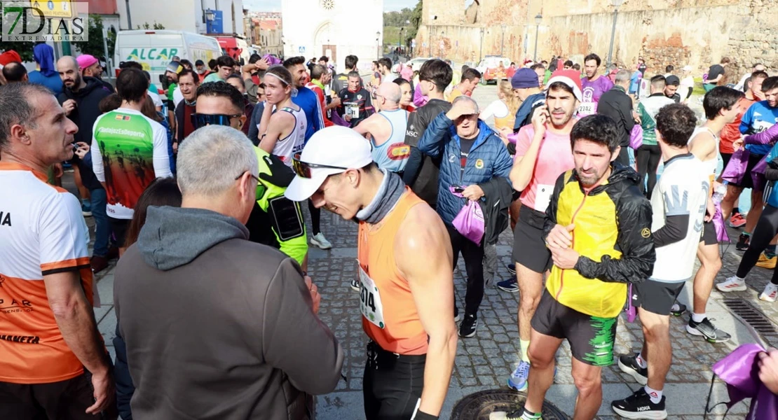 La San Silvestre de Badajoz en imágenes: deporte, disfraces y espíritu navideño