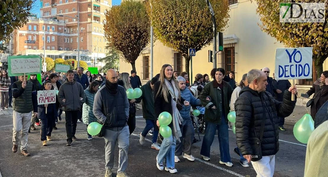 “Que se nos vea y se nos escuche”: Badajoz alza la voz por los derechos de las personas con discapacidad