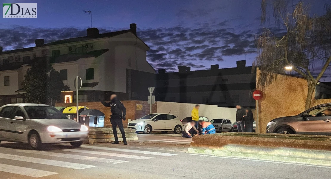 Una mujer se desvanece en plena vía pública en Badajoz