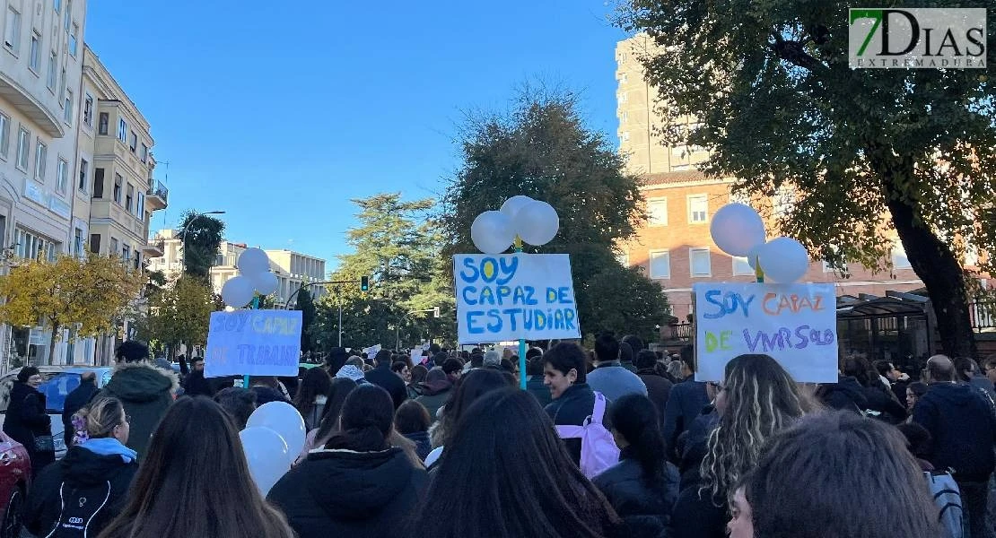 “Que se nos vea y se nos escuche”: Badajoz alza la voz por los derechos de las personas con discapacidad