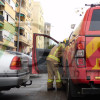 Un grave incendio de vivienda obliga a evacuar a los vecinos en San Roque