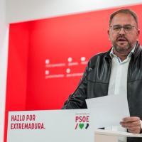 El PSOE exige que el debate muestre "un atril vacío" si no acude Guardiola