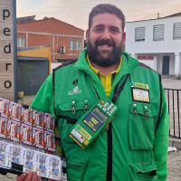 El vendedor que ha repartido 240.000 € en un pueblo de Badajoz: “Estoy nervioso, pero contentísimo”