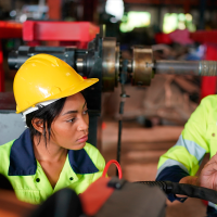 Extremadura acelera su producción industrial, pese al pinchazo en octubre