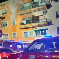 Cinco heridos en un incendio de vivienda en Cáceres