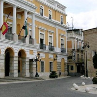 El PSOE pone en duda la transparencia en el Ayto. de Badajoz y pide explicaciones