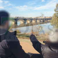 La Policía busca en aguas del Guadiana un arma utilizada en el asesinato de una mujer en Badajoz