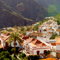 Tejeda deja a Fuente del Maestre a las puertas de ser el pueblo Ferrero Rocher 2025