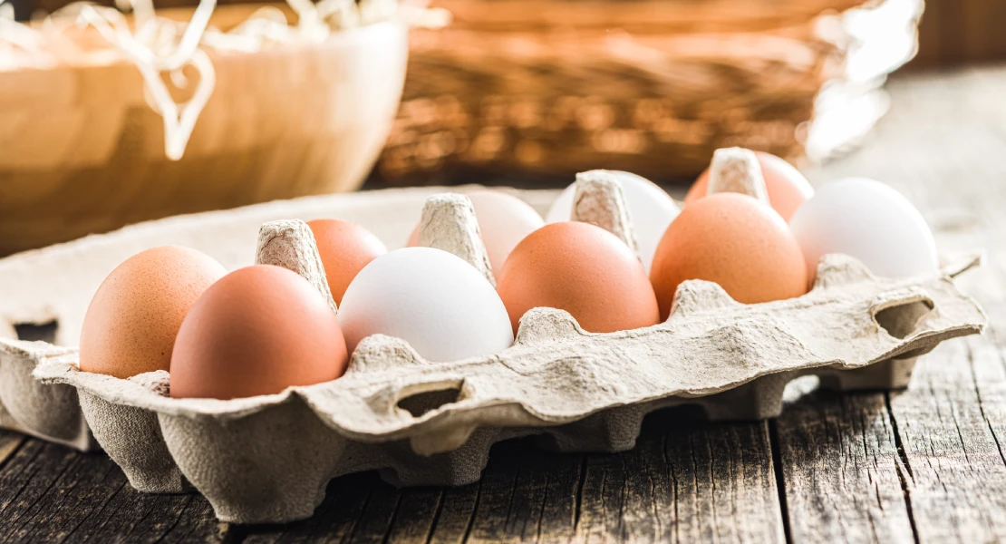 OCU alerta: los huevos camperos ya no lo son, pero los pagas como tal