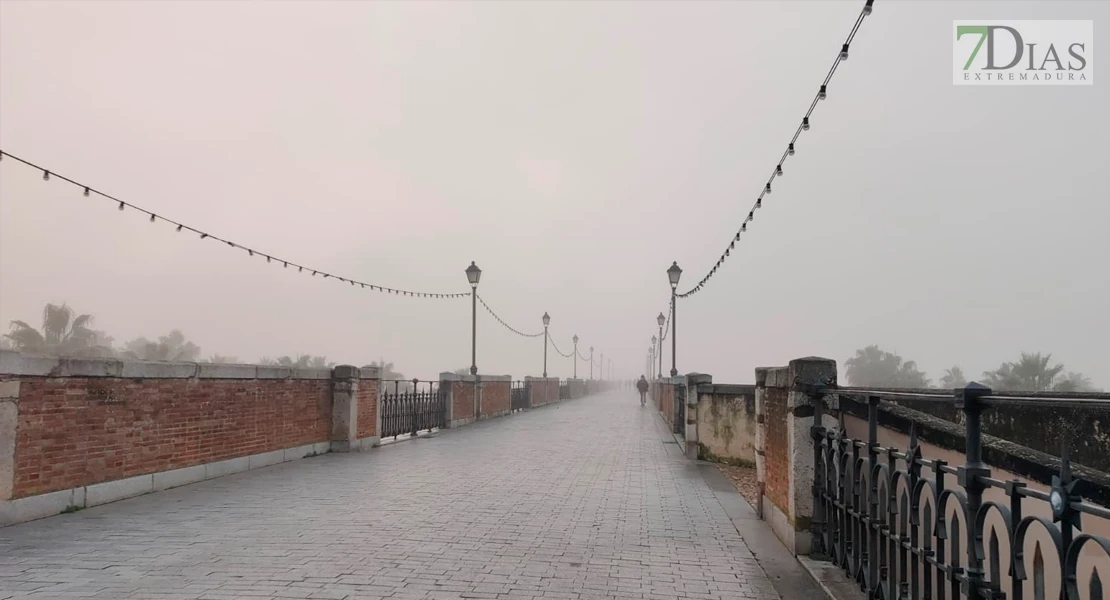 Las nieblas marcan el último martes del año en Extremadura