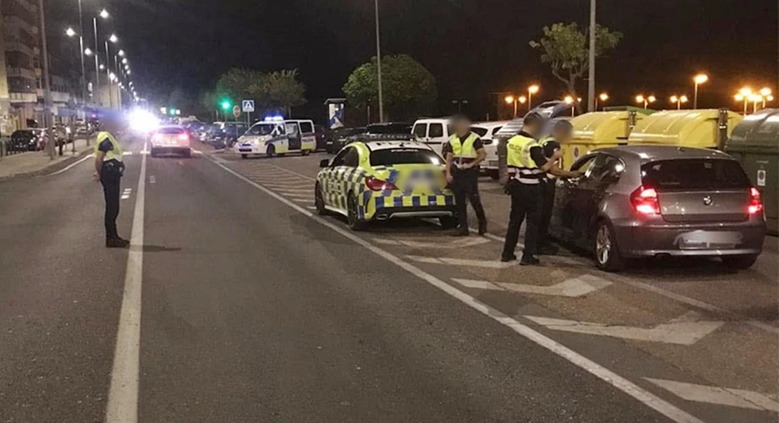 La Policía Local intensifica los controles de alcohol y drogas al volante en Plasencia