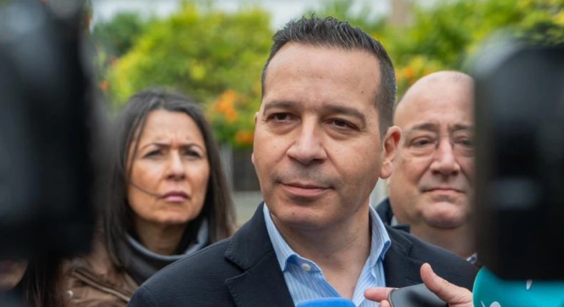 VOX exige quitarle los "privilegios" a los expresidentes de la Junta de Extremadura