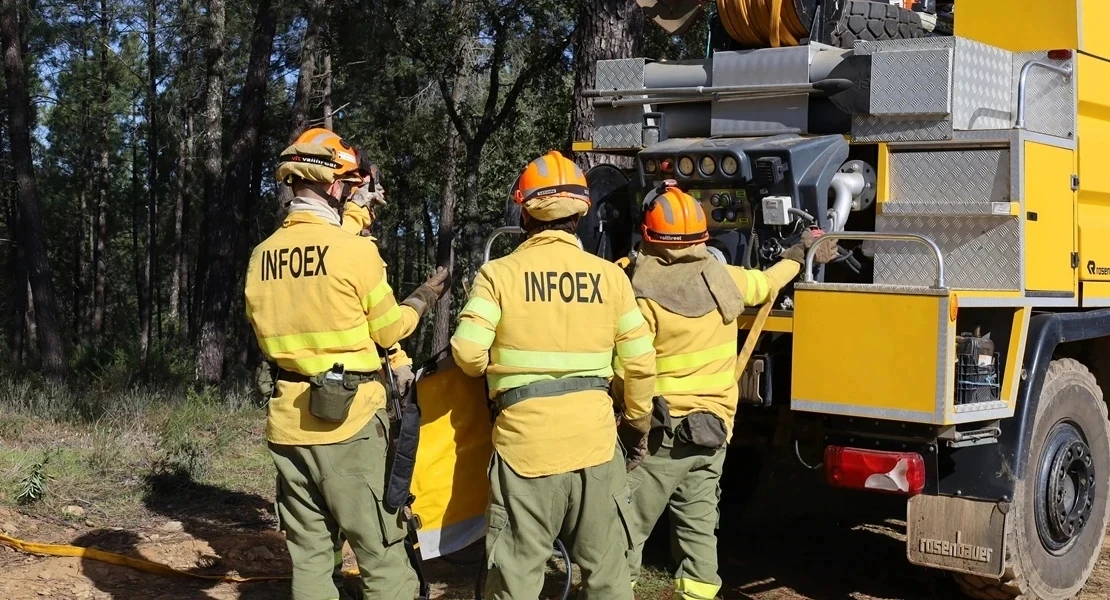 El INFOEX rejuvenece su plantilla: 138 bomberos se incorporan este lunes