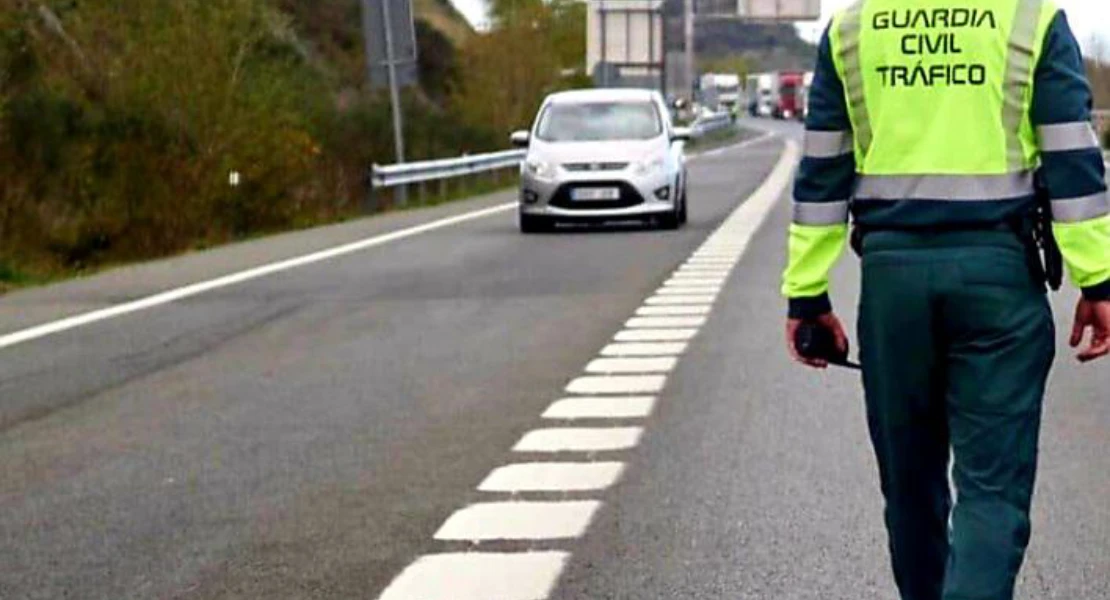 Reabren algunas carreteras cortadas por la nieve en la provincia de Cáceres