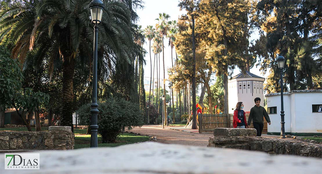Vuelve la normalidad a Badajo: reabren los parques e instalaciones deportivas