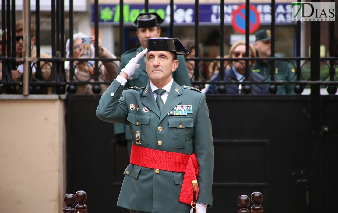 Badajoz despide al general de la Guardia Civil José Manuel Santiago Marín