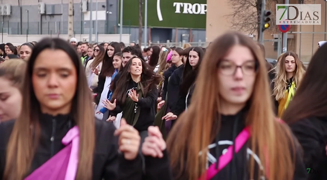 Balumba defiende los derechos humanos a través del movimiento Laolú