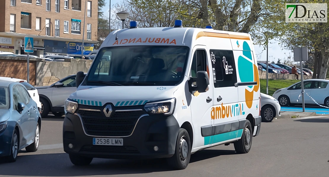 Despedido un técnico de ambulancias tras abandonar su puesto en una guardia en Extremadura