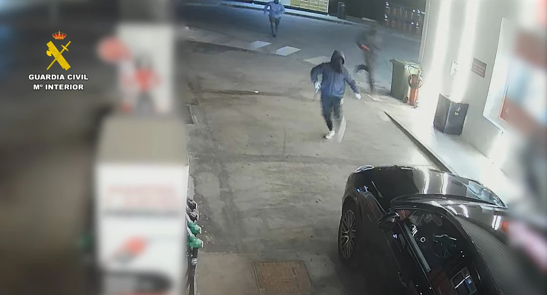 Cuatro detenidos tras mas de 100 robos con fuerza en gasolineras, comercios y domicilios